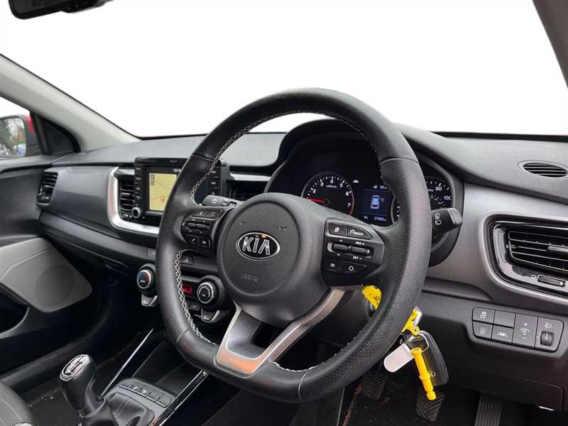 Used Kia Stonic 2019 for sale - 77810417: Photo 8