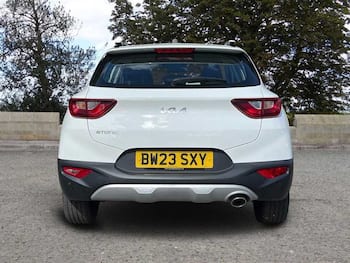 Used Kia Stonic 2023 for sale - 79714114: Photo