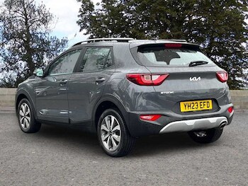 Used Kia Stonic 2023 for sale - 77239649: Photo