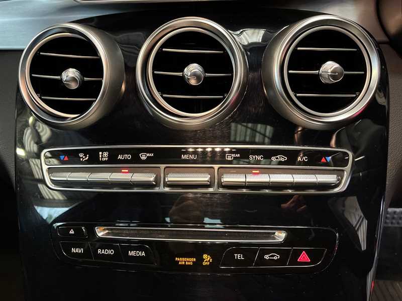 Used Mercedes-Benz C Class 2014 for sale - 76804371: Photo 12