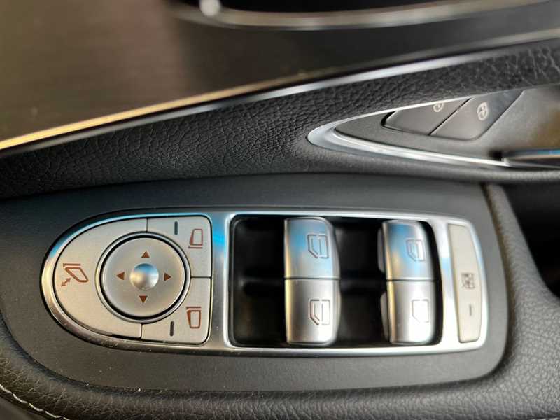 Used Mercedes-Benz C Class 2014 for sale - 76804371: Photo 18