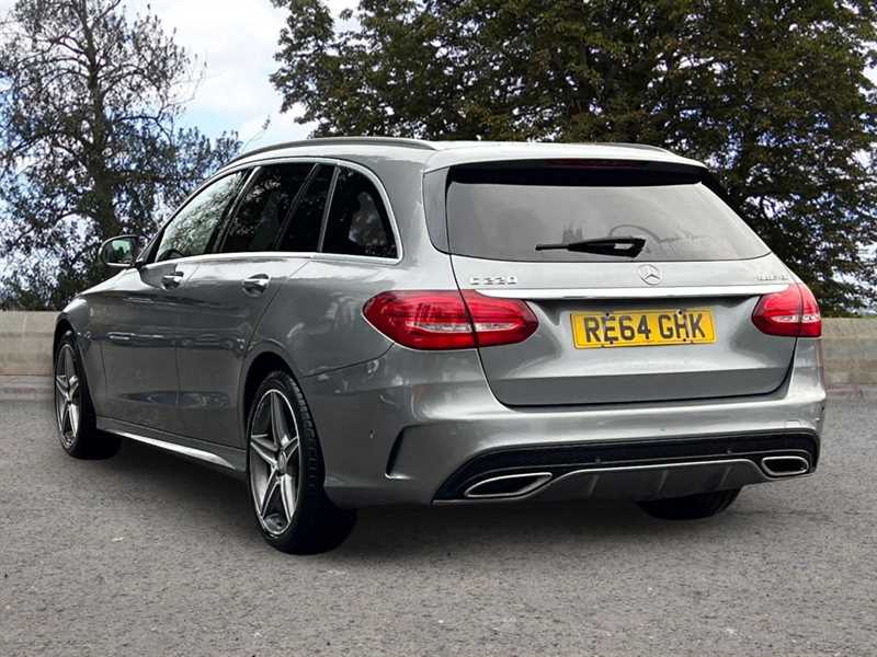 Used Mercedes-Benz C Class 2014 for sale - 76804371: Photo 2