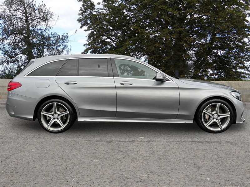 Used Mercedes-Benz C Class 2014 for sale - 76804371: Photo 3
