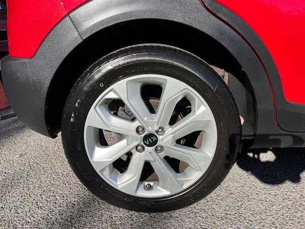 Used Kia Stonic 2019 for sale - 75980225: Photo 6