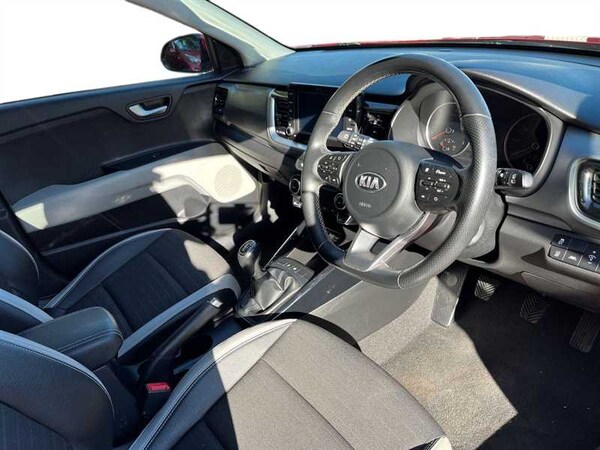 Used Kia Stonic 2019 for sale - 75980225: Photo 7