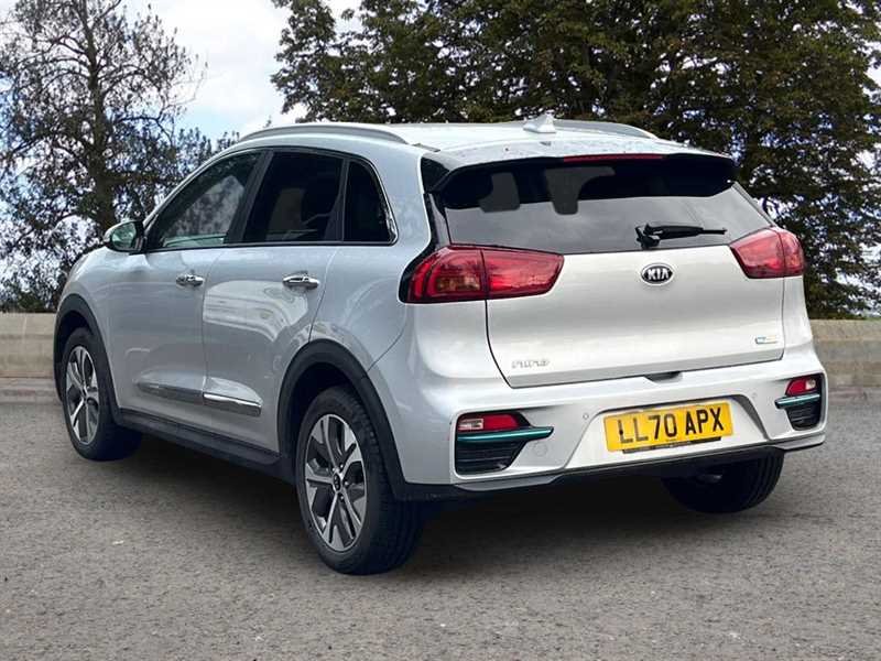 Used Kia Niro 2020 for sale - 76842348: Photo 2