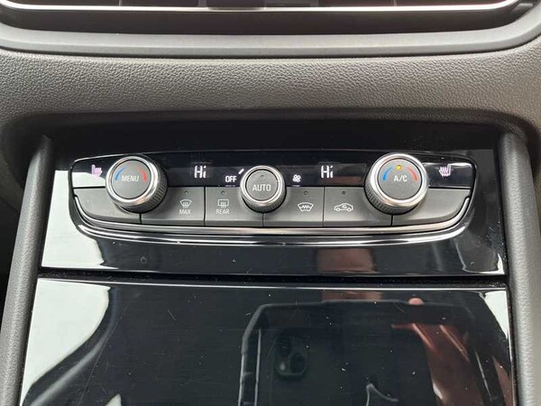 Used Vauxhall Grandland 2023 for sale - 76272724: Photo 12