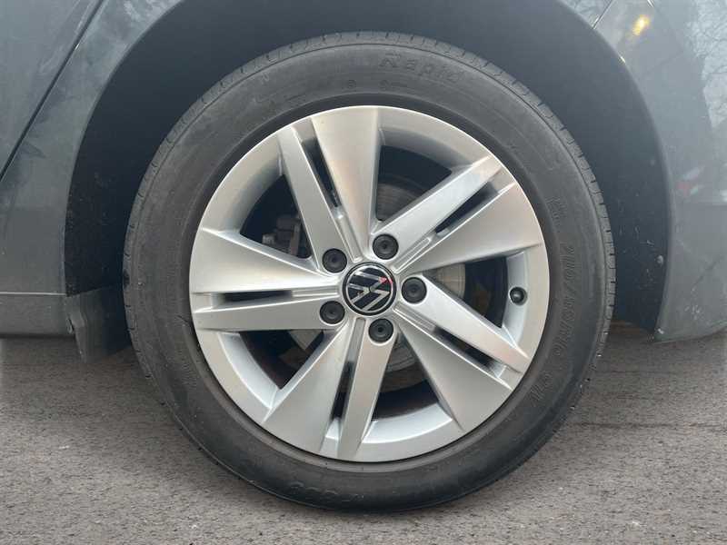 Used Volkswagen Golf 2021 for sale - 76889016: Photo 6
