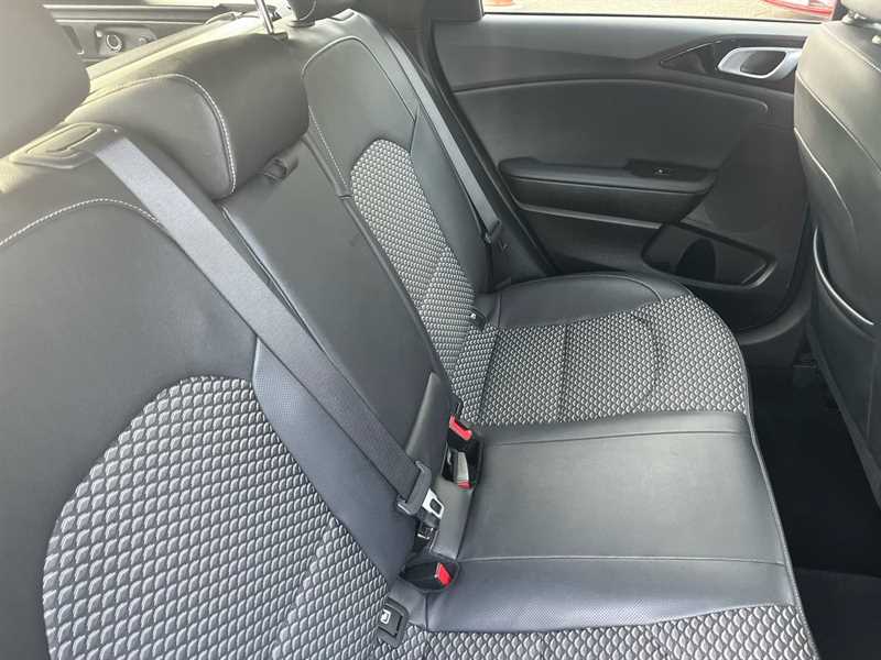 Used Kia Ceed 2023 for sale - 77193875: Photo 19