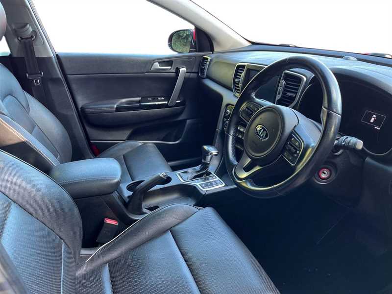 Used Kia Sportage 2018 for sale - 76390234: Photo 8