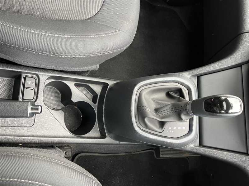 Used Hyundai i10 2017 for sale - 77499833: Photo 16