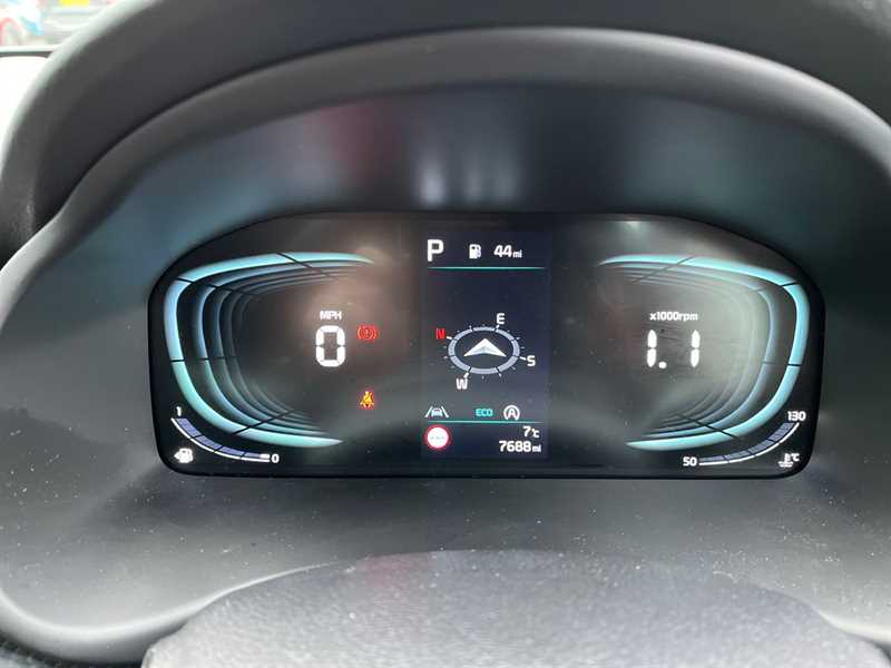 Used Kia Stonic 2025 for sale - 77600678: Photo 13