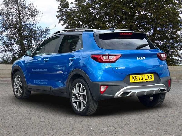 Used Kia Stonic 2023 for sale - 76062429: Photo 2