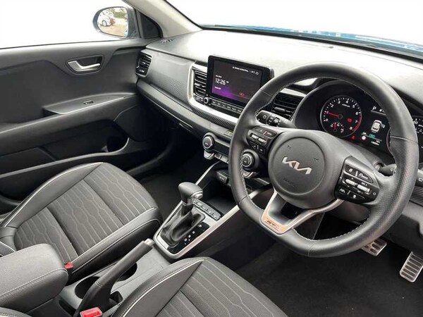 Used Kia Stonic 2023 for sale - 76062429: Photo 8