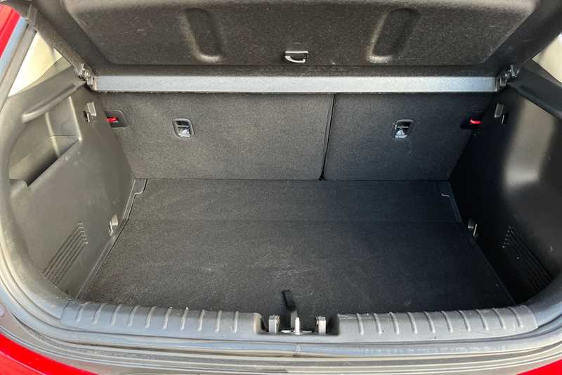 Used Kia Stonic 2022 for sale - 77178369: Photo 23