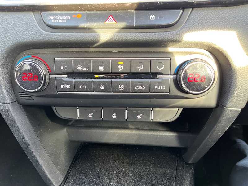 Used Kia Ceed 2023 for sale - 76928280: Photo 12