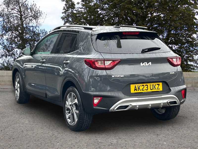 Used Kia Stonic 2023 for sale - 76954623: Photo 2