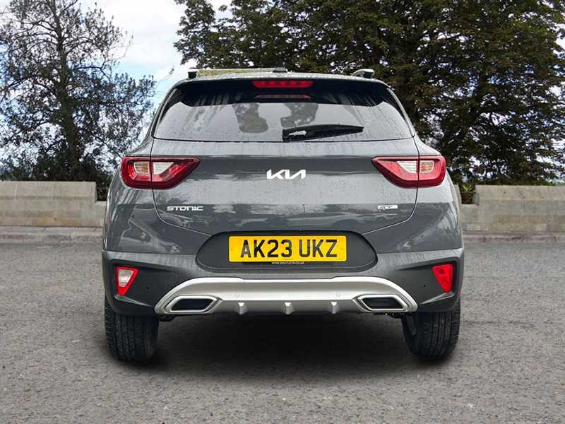 Used Kia Stonic 2023 for sale - 76954623: Photo 4