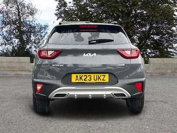 Used Kia Stonic 2023 for sale - 76954623: Photo