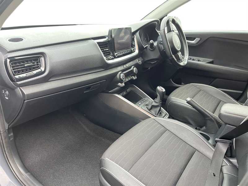 Used Kia Stonic 2023 for sale - 76954623: Photo 7