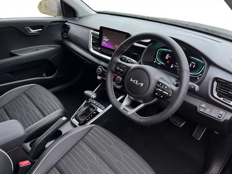 Used Kia Stonic 2025 for sale - 76851367: Photo 8