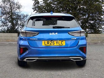 Used Kia Ceed 2025 for sale - 77499832: Photo