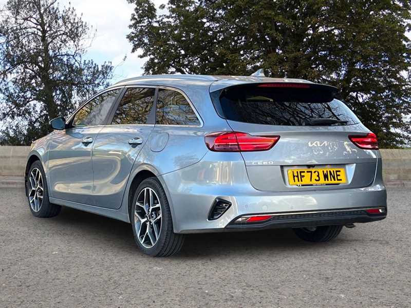 Used Kia Ceed 2023 for sale - 77826907: Photo 2