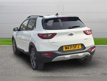 Used Kia Stonic 2021 for sale - 78320942: Photo
