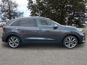 Used Kia Niro 2020 for sale - 77600681: Photo