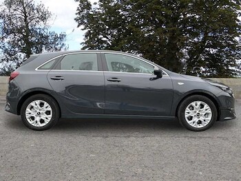 Used Kia Ceed 2025 for sale - 77057991: Photo