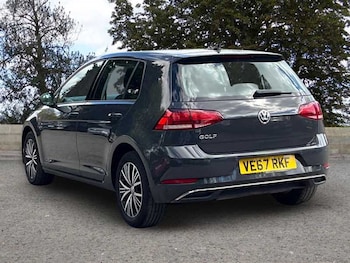 Used Volkswagen Golf 2018 for sale - 78294012: Photo