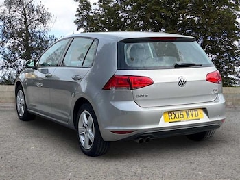 Used Volkswagen Golf 2015 for sale - 78187167: Photo