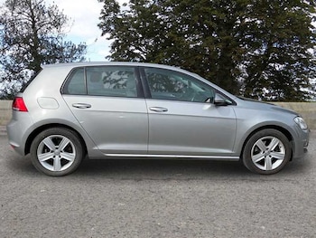 Used Volkswagen Golf 2015 for sale - 78187167: Photo