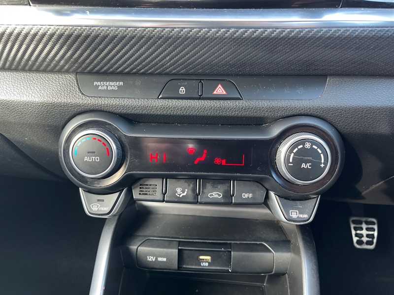 Used Kia Stonic 2022 for sale - 77316168: Photo 12