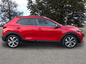 Used Kia Stonic 2022 for sale - 77316168: Photo