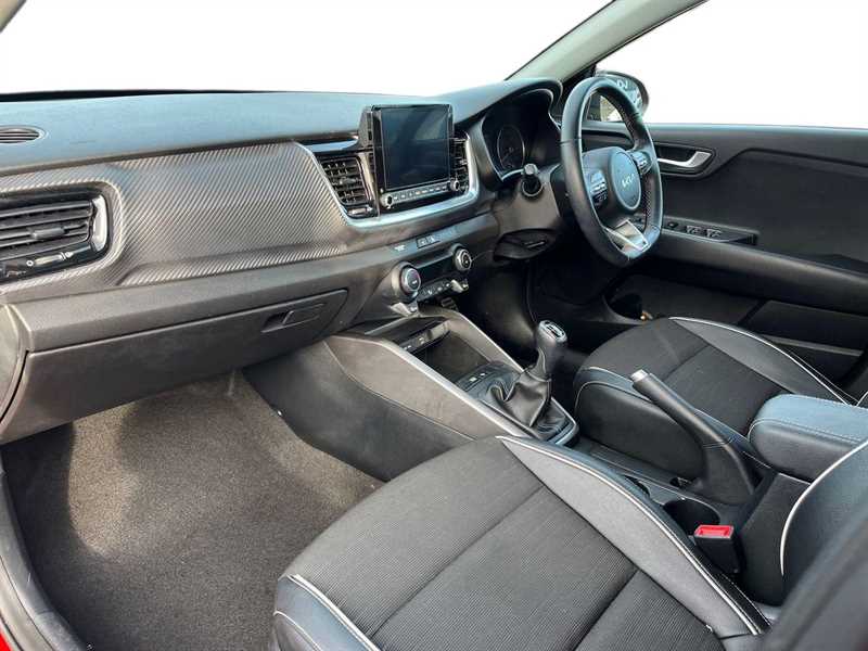 Used Kia Stonic 2022 for sale - 77316168: Photo 7