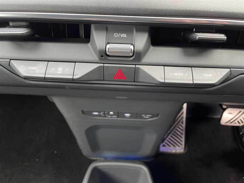 Used Kia EV9 2025 for sale - 76842347: Photo 12