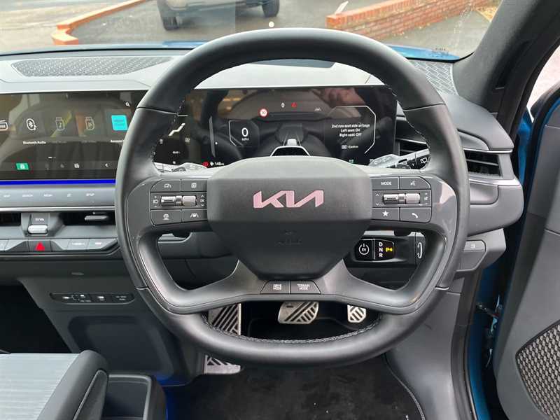 Used Kia EV9 2025 for sale - 76842347: Photo 15