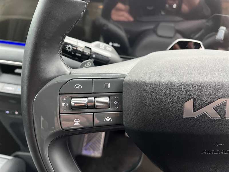 Used Kia EV9 2025 for sale - 76842347: Photo 16