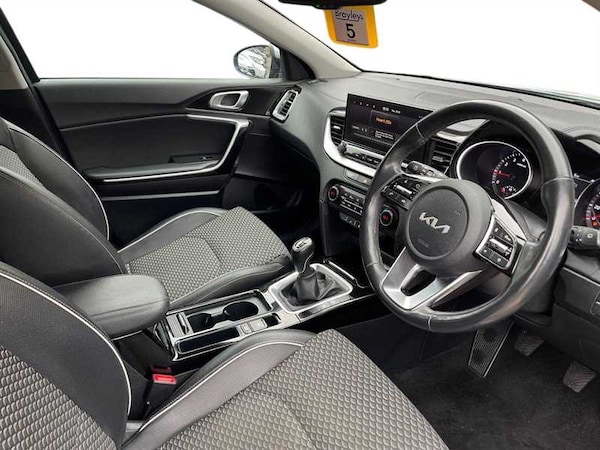 Used Kia XCeed 2022 for sale - 76286496: Photo 8