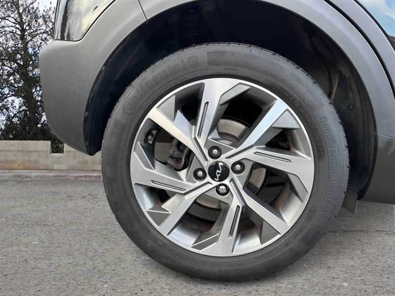 Used Kia Stonic 2023 for sale - 77373232: Photo 6