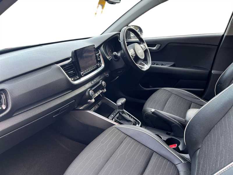 Used Kia Stonic 2023 for sale - 77373232: Photo 7