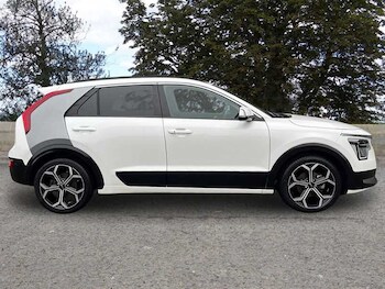 Used Kia Niro 2023 for sale - 76564009: Photo