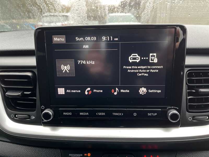 Used Kia Stonic 2023 for sale - 77855941: Photo 11