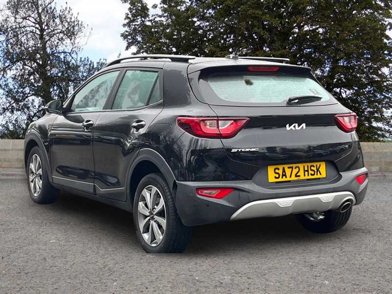 Used Kia Stonic 2023 for sale - 77855941: Photo 2