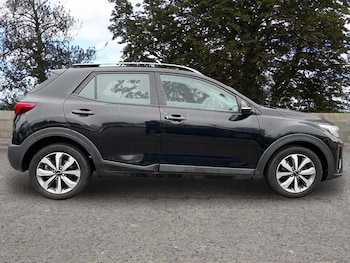 Used Kia Stonic 2023 for sale - 77855941: Photo