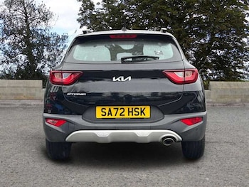 Used Kia Stonic 2023 for sale - 77855941: Photo