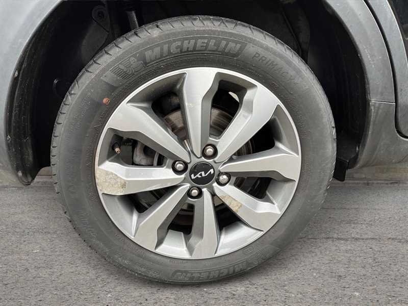 Used Kia Stonic 2023 for sale - 77855941: Photo 6