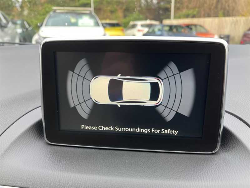 Used Mazda Mazda3 2015 for sale - 76842358: Photo 10