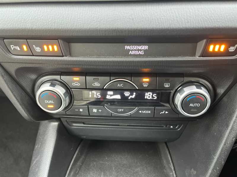 Used Mazda Mazda3 2015 for sale - 76842358: Photo 12